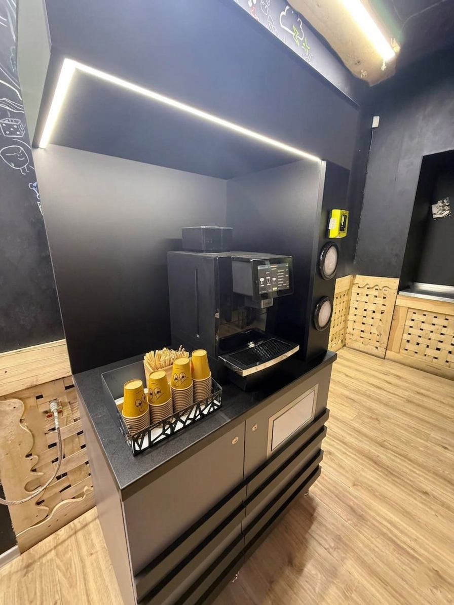 Купити Кав'ярні самообслуговування Кав'ярня самообслуговування DR. COFFEE F11PRO-B Кав'ярні самообслуговування Кав'ярня самообслуговування DR. COFFEE F11PRO-B Фото