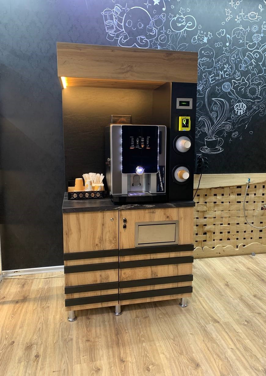 Купити Кав'ярні самообслуговування Кав'ярня самообслуговування Rheavendors LaRhea grande premium V+ (сухе молоко) Кав'ярні самообслуговування Кав'ярня самообслуговування Rheavendors LaRhea grande premium V+ (сухе молоко) Фото